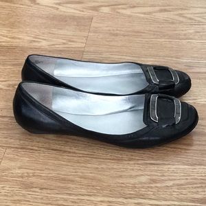 Nine West leather flats, size 9